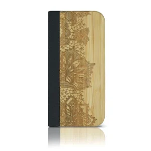 Verschnörkelte Blumen iPhone 13 Klappcase