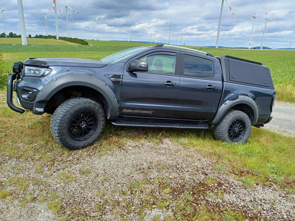 Ford Ranger Trittbretter „RockSlider“ Bj. 16-21, schwarz, Paar