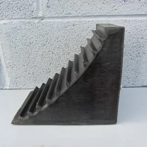 R143 Fahrzeug Unterlegkeile (230 x 160 x 205 mm)