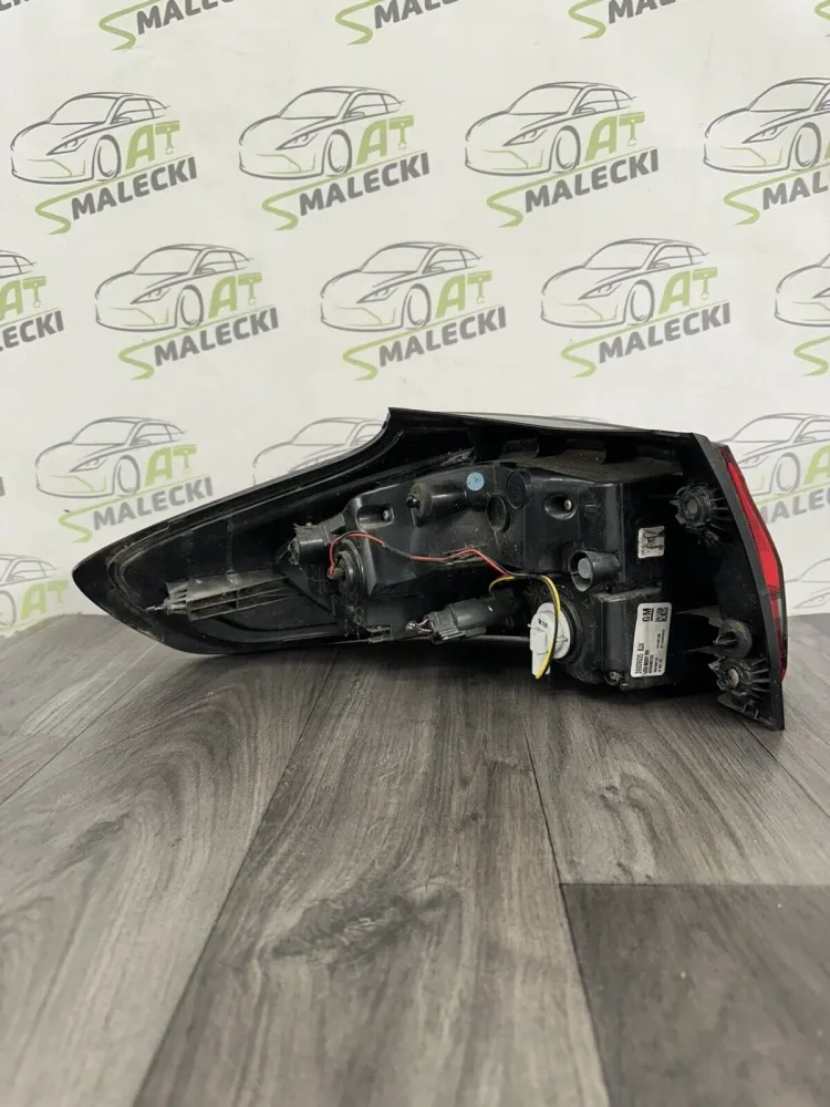 21430202 39009035 Rücklicht Heckleuchte LED Rechts Opel Zafira C 11-16 bj