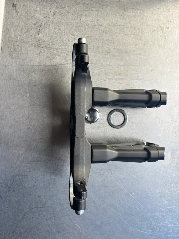 Gabelbrücke oben Yamaha MT 09 2021-2024 B7N-23435-00