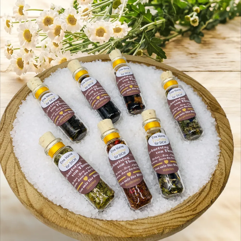 Gastgeschenk zum Geburtstag für den anspruchsvollen Teeliebhaber im Schiffsgläschen