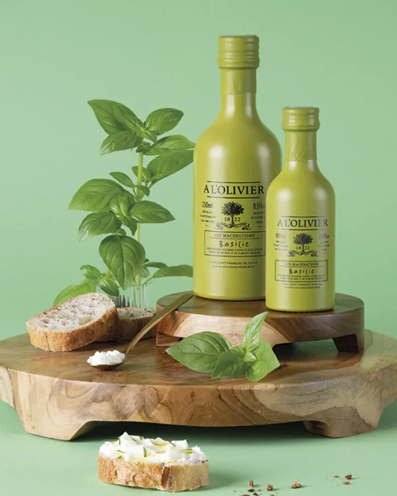 Olivenöl Basilikum Glasflakon 250 ml