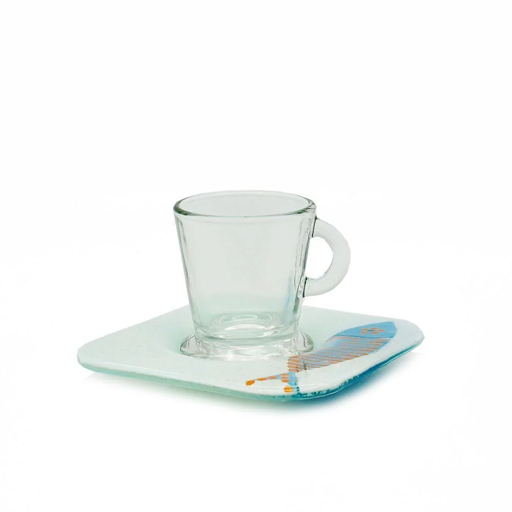 Tasse und Untertasse aus Fusingglas „Sardinha“