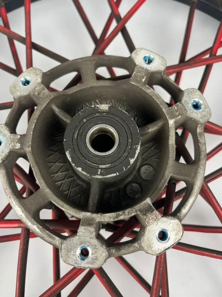 vordere Speichenfelge, Derbi/Aprilia/Gilera, 17Z, 15mm Achsdurchmesser