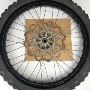vordere Speichenfelge mit Stollenreifen, Derbi/Aprilia/Gilera, 90/90-21, 15mm Achsdurchmesser