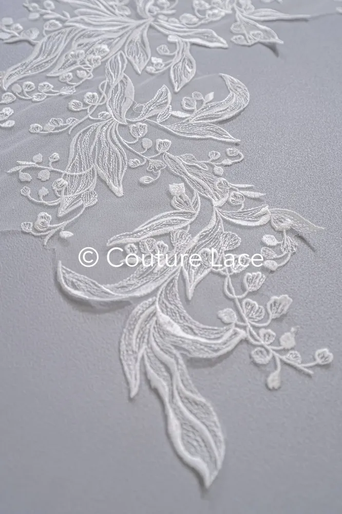 Brautspitze Borte/ Spitzenborte off-white/ florale Braut Spitzenborte/ Spitzenborte für Brautkleid// T24-027