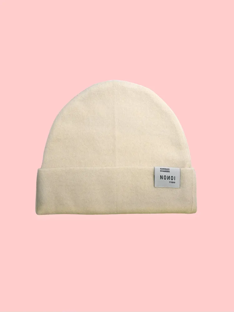 CREMEWEISSE MÜTZE "MILANO" AUS KASCHMIR // UNISEX