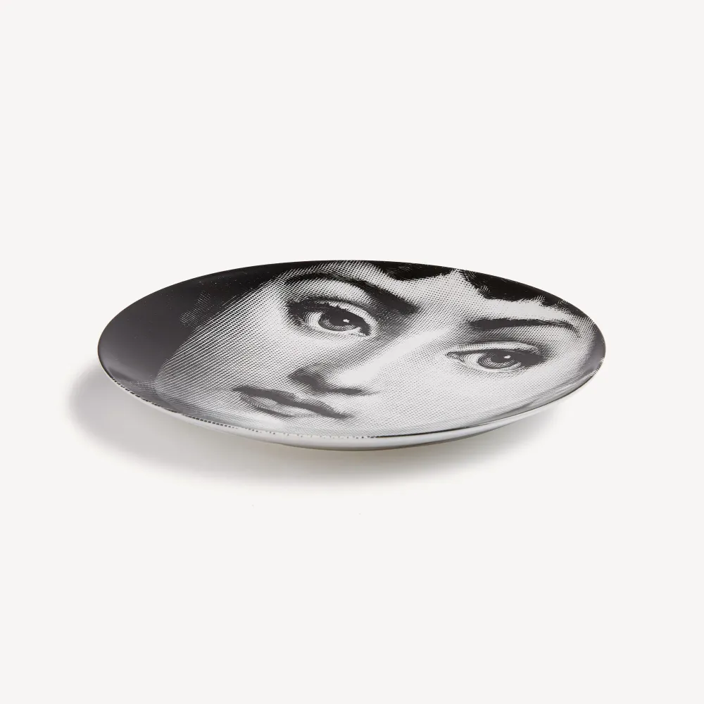 Fornasetti-Thema und Variationen, Tafel Nr. 1