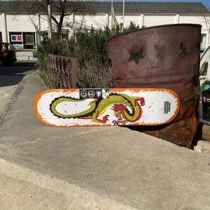 Foundation Dragon white 8.13" x 31.95"