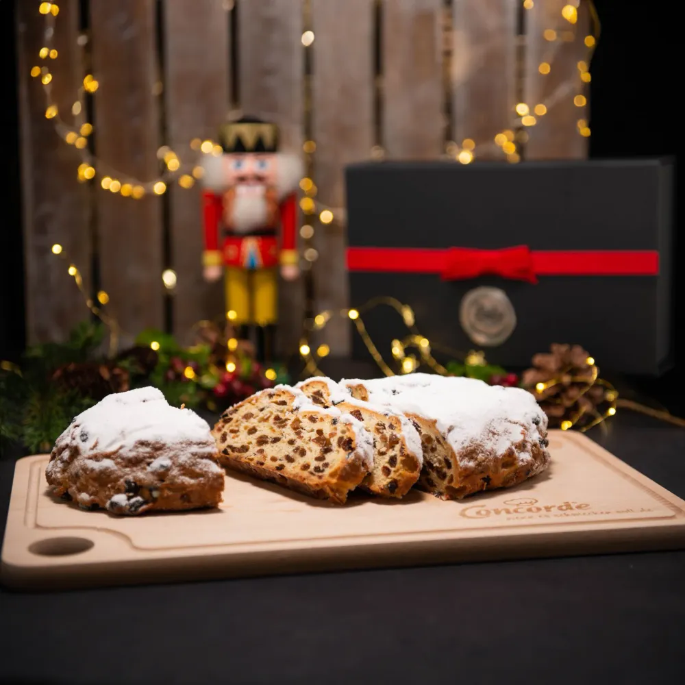 Exklusiv-Weihnachtsstollen (1.000g) Holzkiste mit personalisierter Gravur