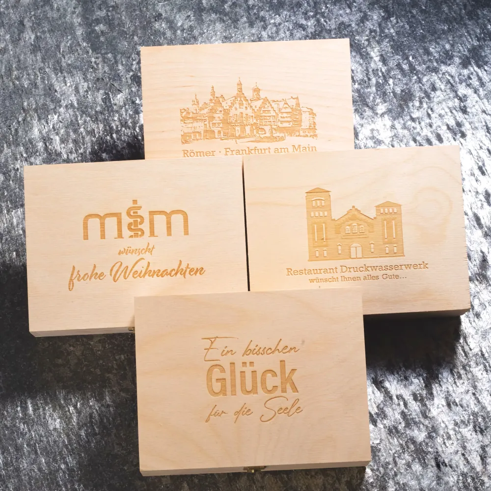 Exklusiv-Weihnachtsstollen (1.000g) Holzkiste mit personalisierter Gravur