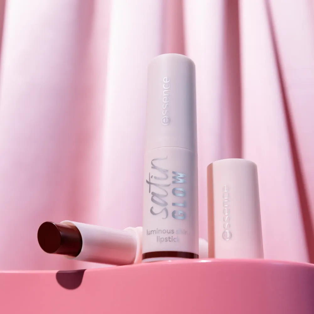 Satin Glow Luminous Shine Lipstick 06 Deja-brew
