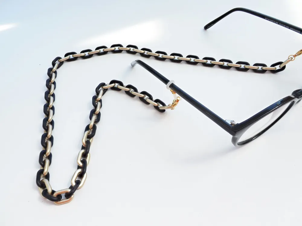 SONIA Brillenkette / Büroklammergeflecht / Schwarz und Gold